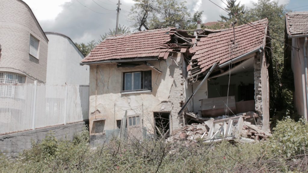 Edificio destrozado en Sarajevo
